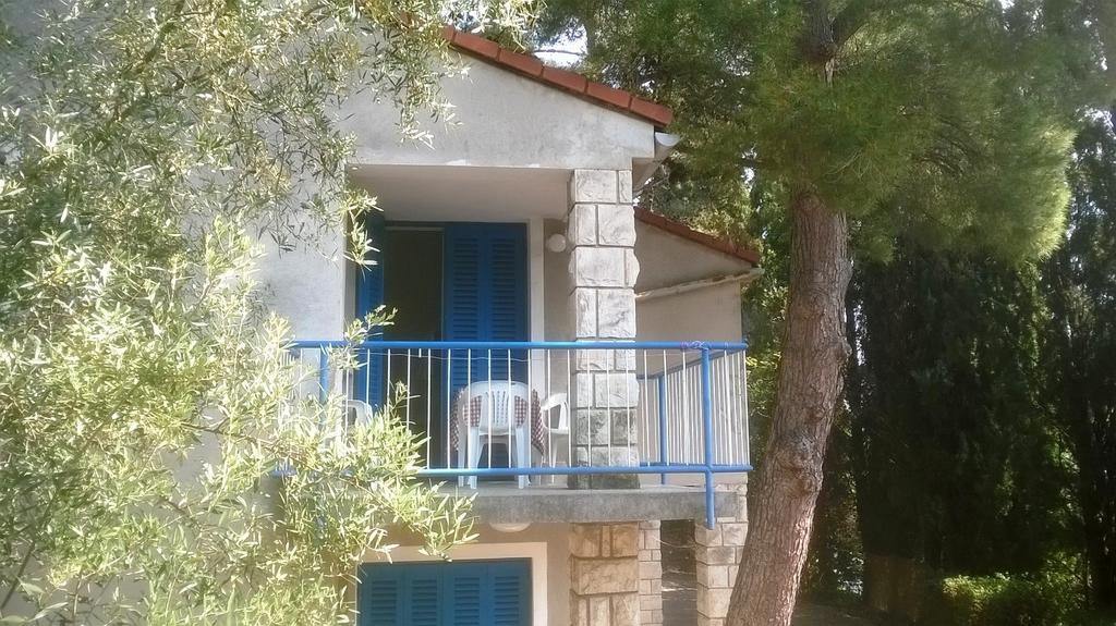 מלון פיראן Dom Mladinske Knjige Fiesa מראה חיצוני תמונה
